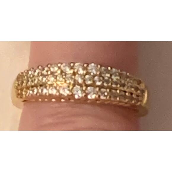 6 Womens Rings Gold and Silver Tones No Precious Metals or Stones Sizes 7 to 11 - Picture 7 of 16